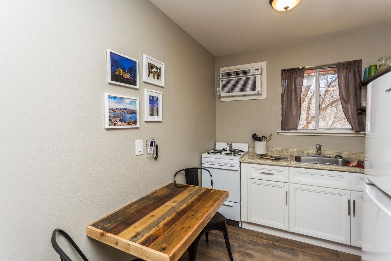 Apple Creek Cottages Prescott Exteriör bild